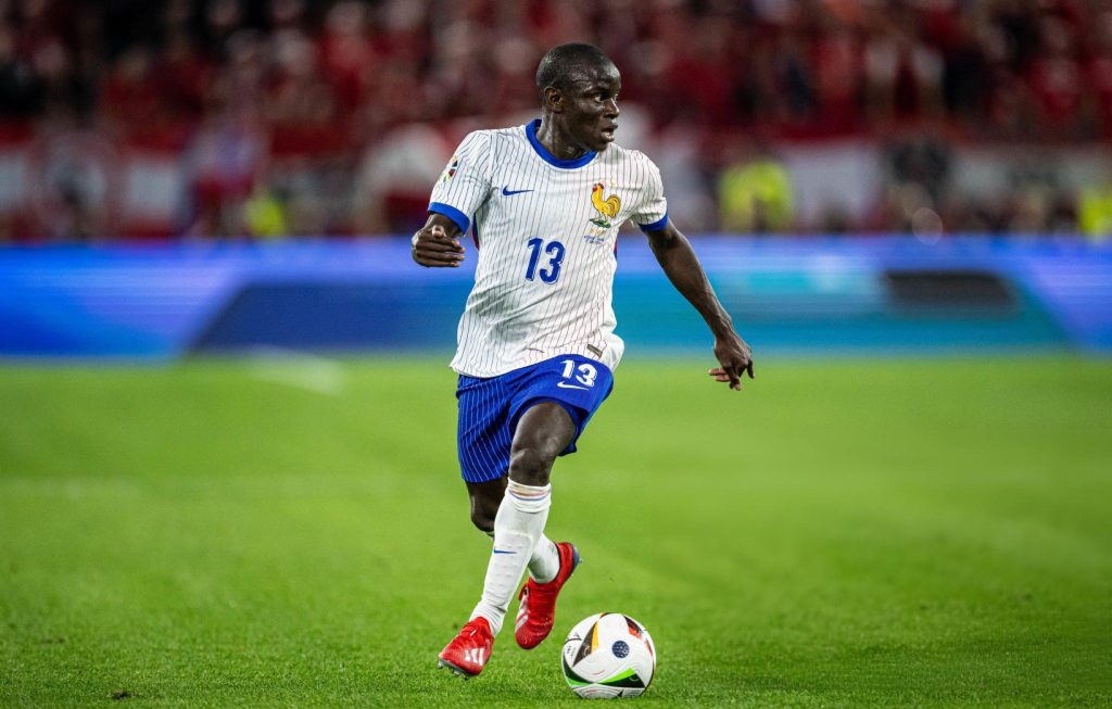 Atletico Madrid tính gây sốc với Kante 1