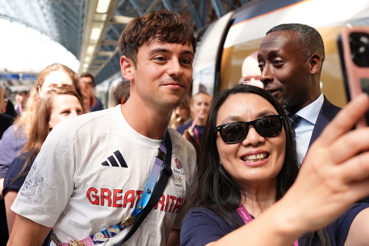 Tom Daley tuyen bo giai nghe