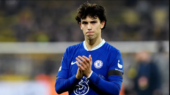 Joao Felix trong mau ao Chelsea